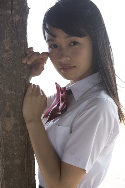 「300万光年に一人の美少女」登場  百川晴香、超絶ロリキュート写真公開