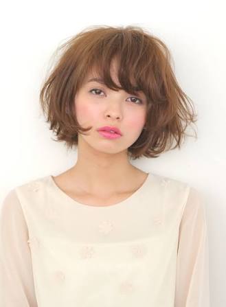 無造作ヘアが似合いません