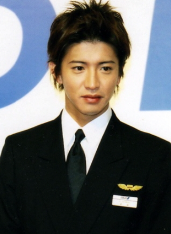 SMAP・木村拓哉の海賊コスプレがカッコ良すぎて話題に　「鼻血出た」「こんなん惚れる」
