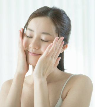 力を入れるべきはスキンケア？メイク？