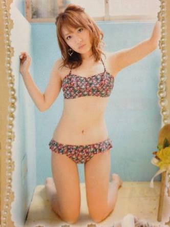 芸能人の水着画像を貼るトピ