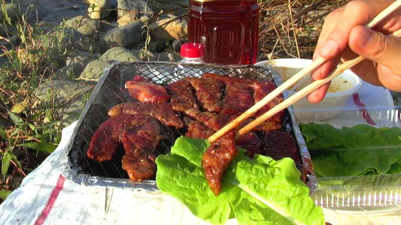続・河原でひとり焼肉（2014年公開・シリーズ最新作） - YAKINIKU BBQ part2 - YouTube