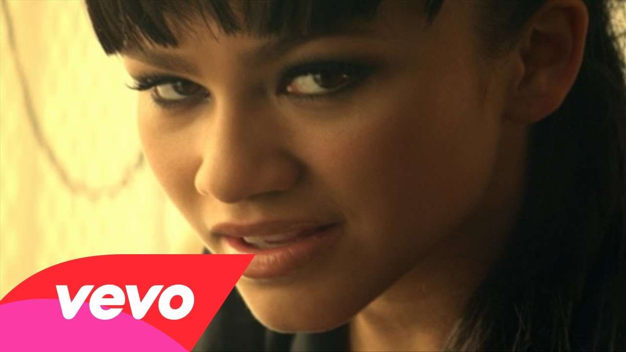 Zendaya - Replay - YouTube