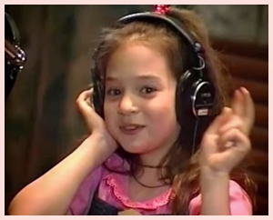 “ローラ似”のセクシーナース、瑛茉ジャスミンの際どい絶対領域。