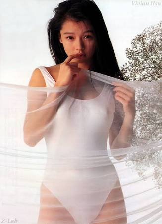 芸能人の水着画像を貼るトピ