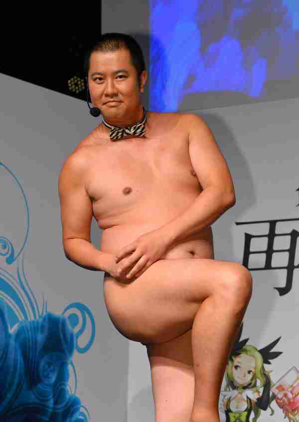 とにかく明るい安村の裸芸、身体上の危険指摘される「ヘルニアになる」 | RBB TODAY