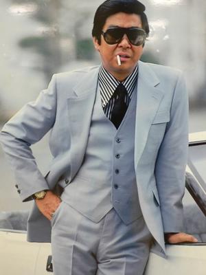 サングラスのイメージが強い有名人は誰ですか？