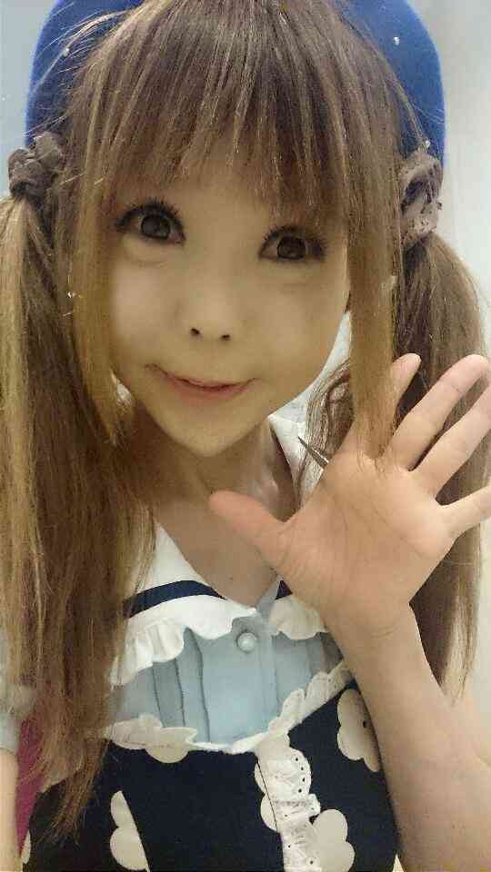 目が大きいのは可愛い要素としてそんなに大事なものですか?
