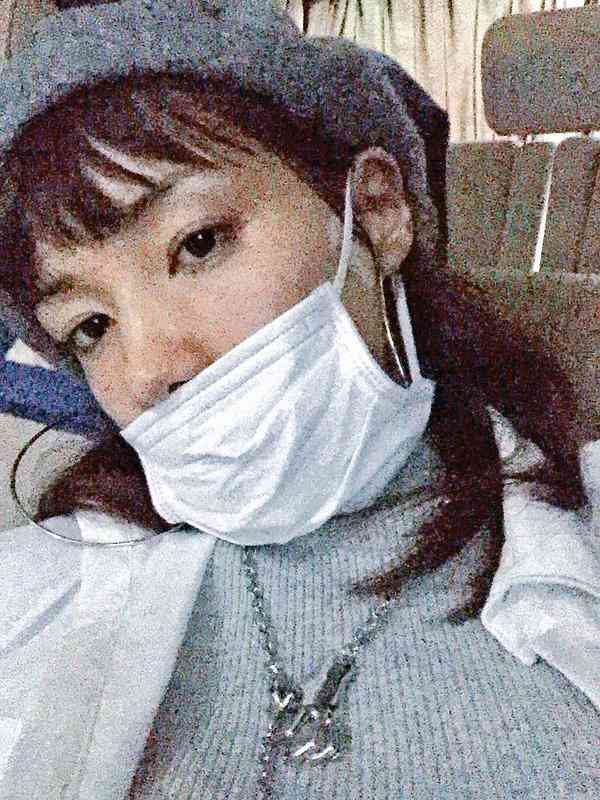 仲里依紗、“白髪”大胆イメチェン！新ブーム到来？