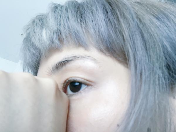 仲里依紗、“白髪”大胆イメチェン！新ブーム到来？