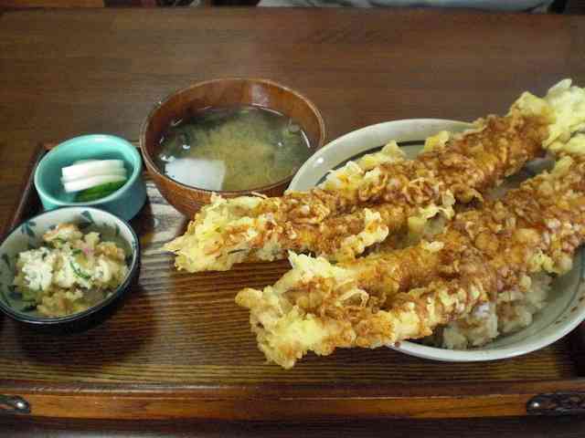 好きな料理はプラス（＋）嫌いな料理はマイナス（－）