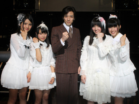 俳優・半田健人がプロデュースのアイドル・GRAZIE（グラッチェ）は「今、入れるアイドル」！