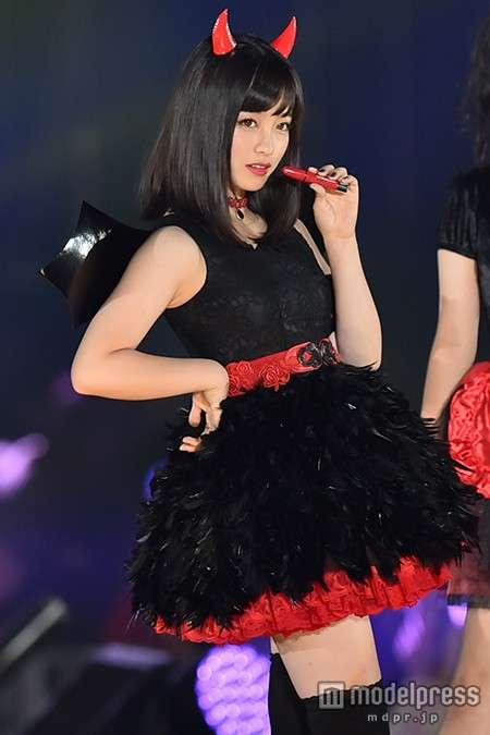 橋本環奈がTGCで1人だけモデル出演＆違う衣装、メンバー間格差で孤立？