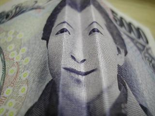 ざわちんが7日間連続で有名人に大変身！白石麻衣、有村架純、水原希子など