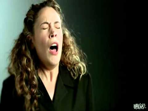 スーパースローくしゃみ - YouTube