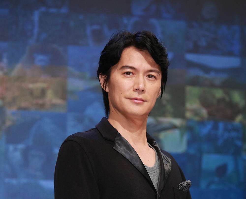 福山雅治 熱狂的ファン6割が「吹石さん許します！」と回答 （女性自身） - Yahoo!ニュース