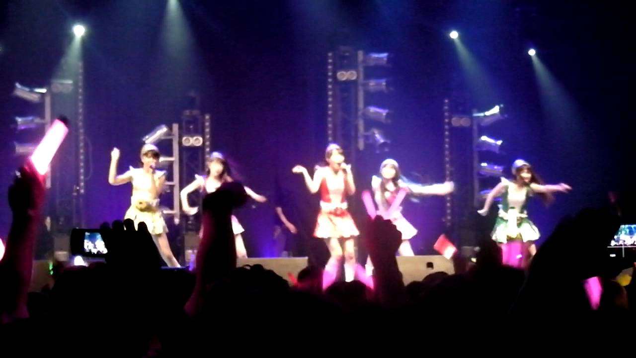 JE2012 Momoiro Clover Z : CONTRADICTION / Pinky Jones - YouTube