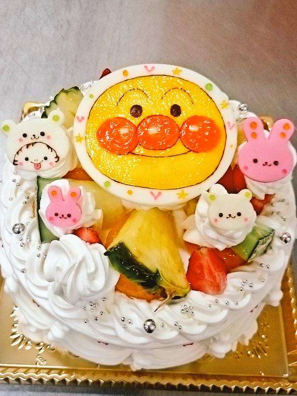 キャラクターケーキ注文したことある人