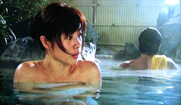 石原さとみ「銭湯では顔隠す」裸を見られるより顔バレ避けるタイプ