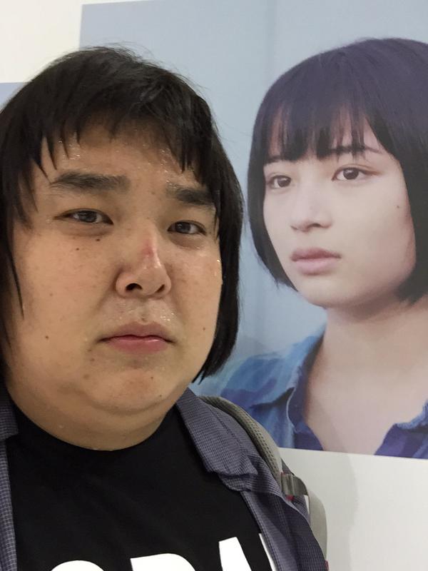 完全一致画像で笑うトピ