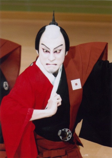 すみれの変顔がレベル高すぎ「そんなに口歪むもんなん？」