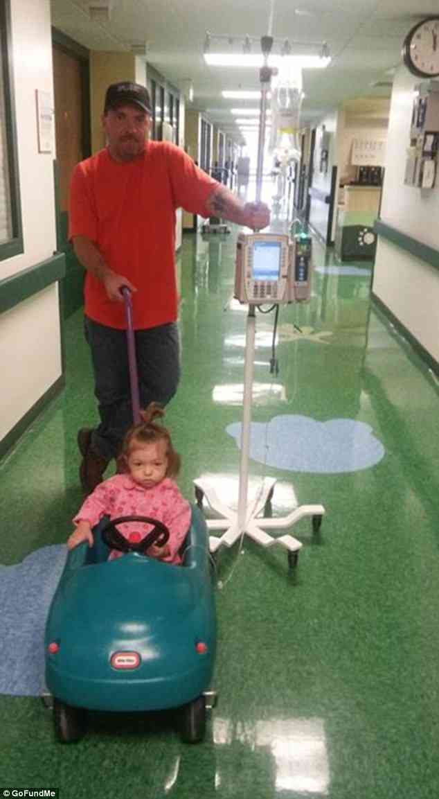 預けた祖母が急死…1歳3か月の女児、7日間飲まず食わずも奇跡的に生存