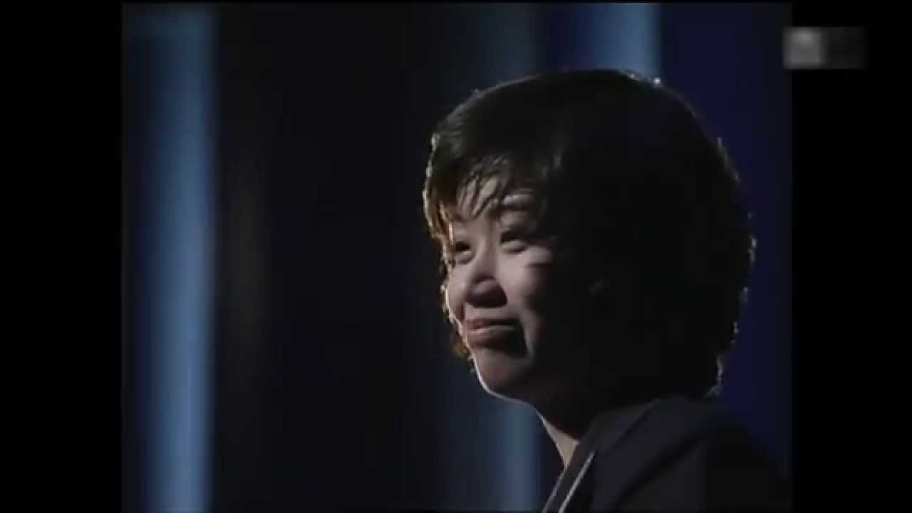 田村直美 / ゆずれない願い - YouTube