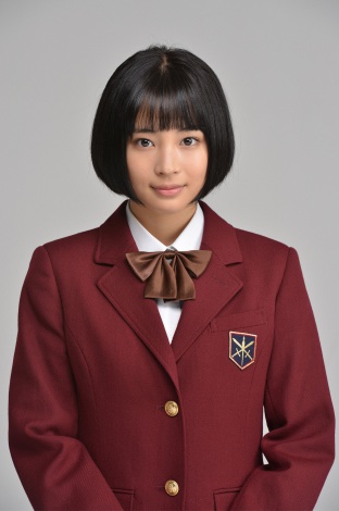 広瀬すずのツインテールに舌出し笑顔が破壊力ありすぎると話題に「鬼可愛い」「キュン死ぬ…」