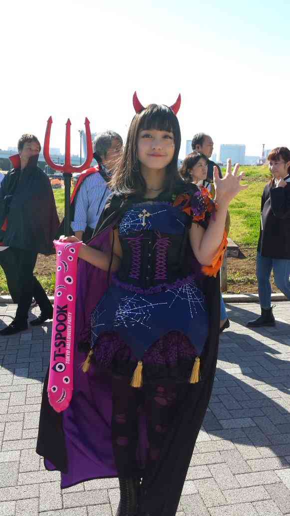 芥川賞作家・西村賢太氏「ハロウィンで仮装許されるのは可愛い子だけ」
