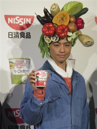 【⁉】頭の上が花畑に、中国で流行中のヘアアクセ「ヘッドファーム」が日本初上陸