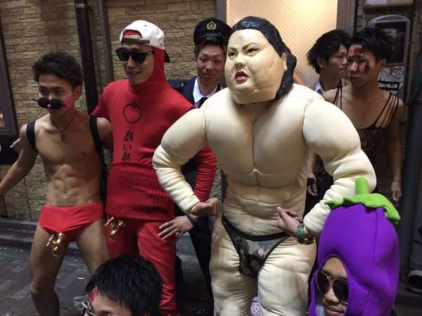 【ハロウィーン騒動】とうとう逮捕者 無職男、エアガンのようなもので警察官を殴打