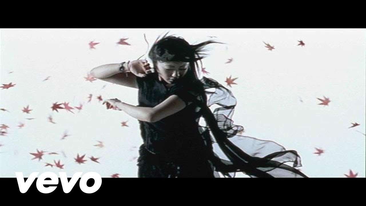 宇多田ヒカル - COLORS - YouTube