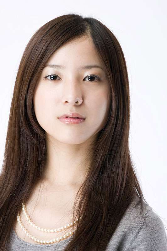 吉高由里子 ラブラブ恋人と破局で傷心の芸能界電撃引退説