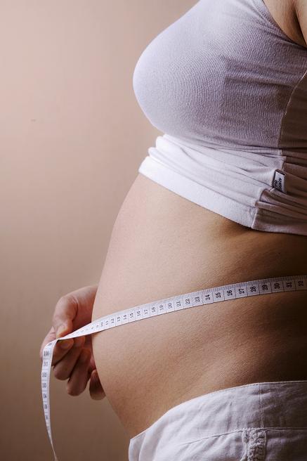 出産1時間前まで妊娠に気づかなかった47歳女性（米）