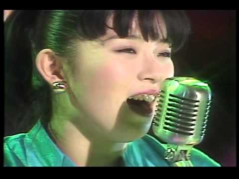ザ・ヴィーナス  キッスは目にして！ - YouTube