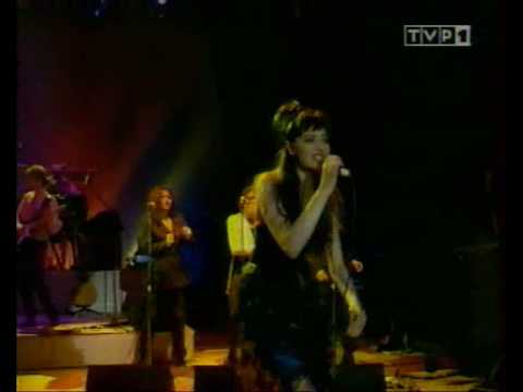 Basia - Until You Come Back To Me - live in Warsaw 1994 - YouTube