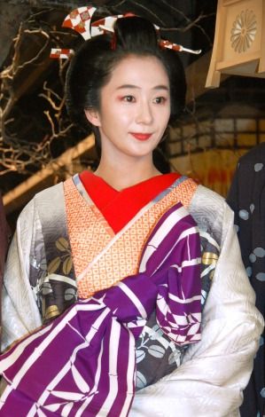 小池徹平、早見あかりにメロメロ「いいニオイします」