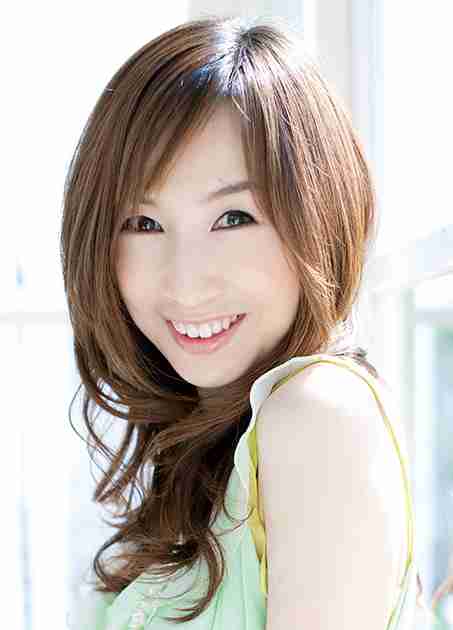 元AKB48板野友美の妹・板野成美が本格女優デビュー