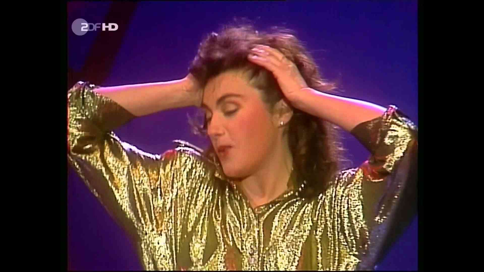 Laura Branigan: "Self Control" (HD; Germany, 1984) - YouTube