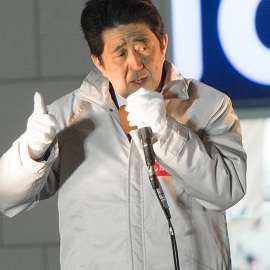 安倍首相が高級寿司店で大手新聞、テレビ局の幹部たちと“祝勝会”!?｜LITERA／リテラ