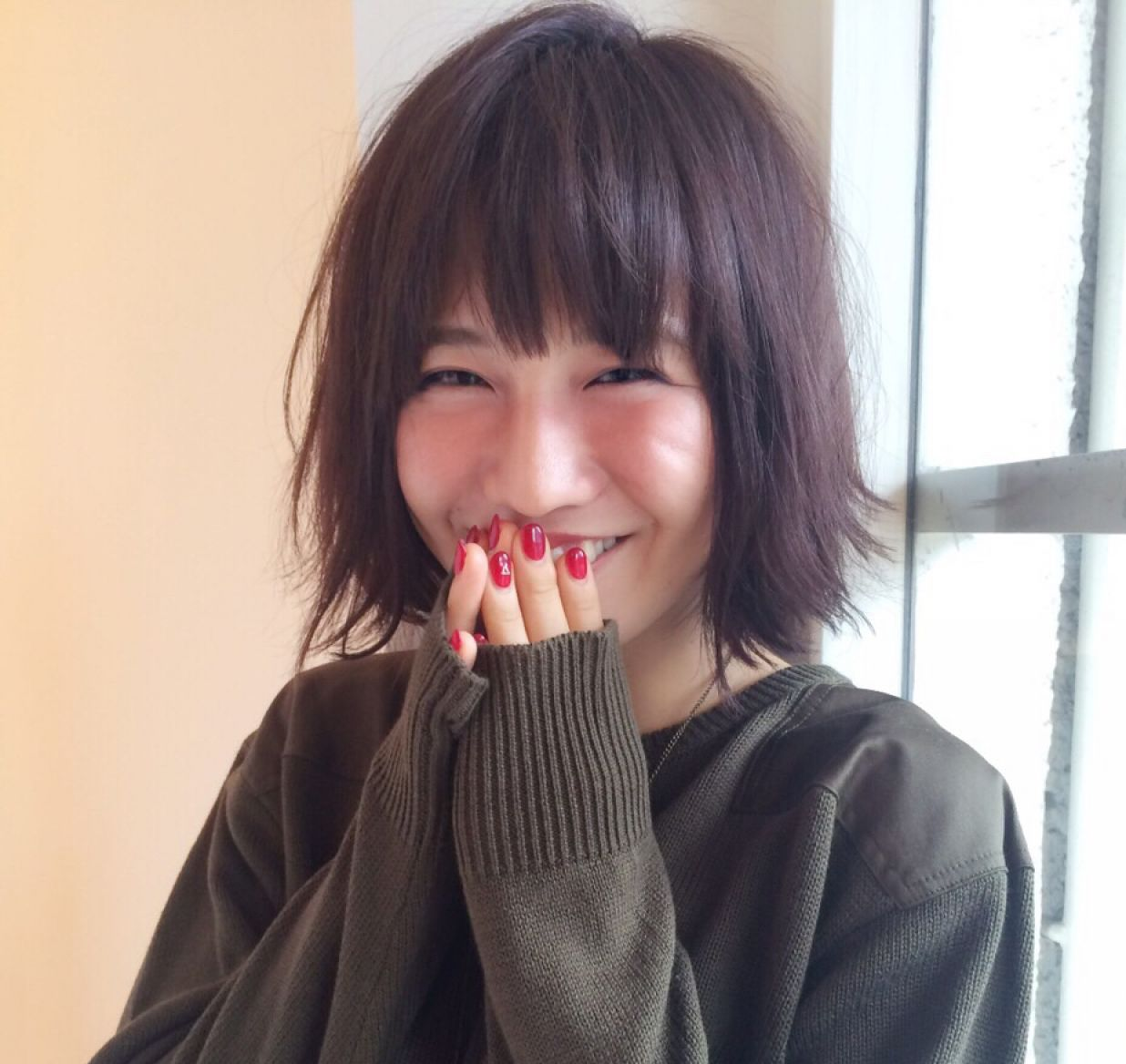 〔2015A/W〕マルサラカラーorカーキアッシュ？流行2大ヘアカラーをチェックせよ｜MERY [メリー]