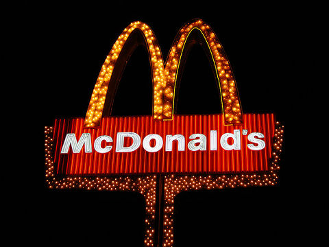 マクドナルドが「昼マック」廃止へ ネット上では厳しい意見続々