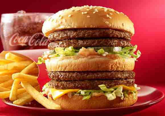 新幹線でマクドナルドはNG？ネットで議論に