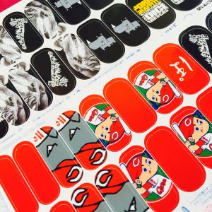 プリクラの次は「ネイルプリ」? その場で好きなデザインの “ネイルシール” をプリントできる機械が登場したよ♪