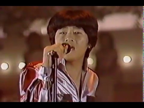 近藤真彦 『スニーカーぶる〜す』 - YouTube