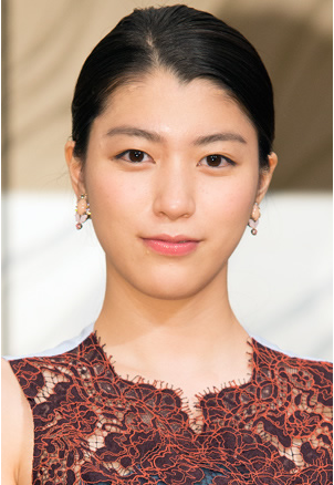 成海璃子、年下ハーフモデルと熱愛!?事務所は否定