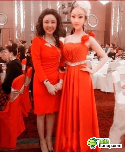 中国の“美女”ブロガーたちの顔面が怖すぎると話題に