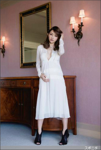 後藤真希がファッション誌「Numero TOKYO」で妊婦姿を初披露