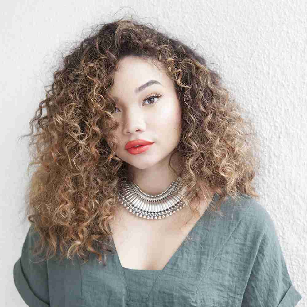 ハリウッドの新しいイット・ガール ASHLEY MOORE（アシュリー・ムーア）来日インタビュー  |  RETOY’S Web Magazine