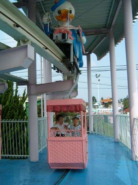 今はない懐かしいテーマパークや観光名所！